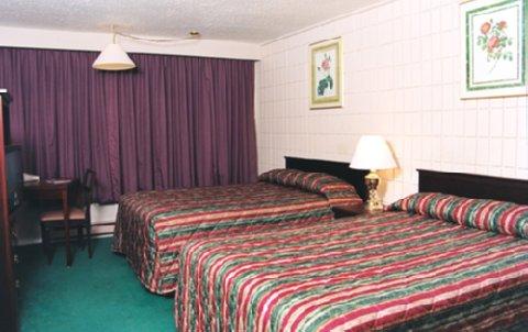 Sandman Inn McBride Exterior foto